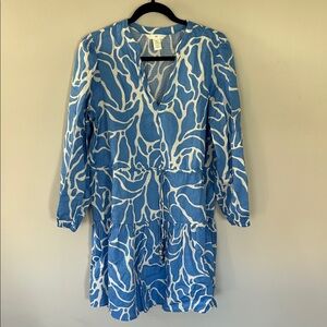 Blue and White Abstract V-Neck Tunic Dress